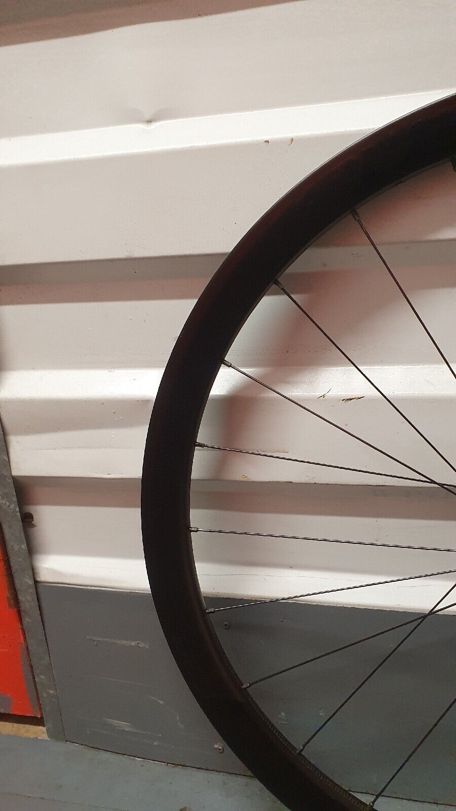 Specialized Roval C38 Carbon Fibre 700c Tubeless Carbon Disc Wheels DT Swiss Hub