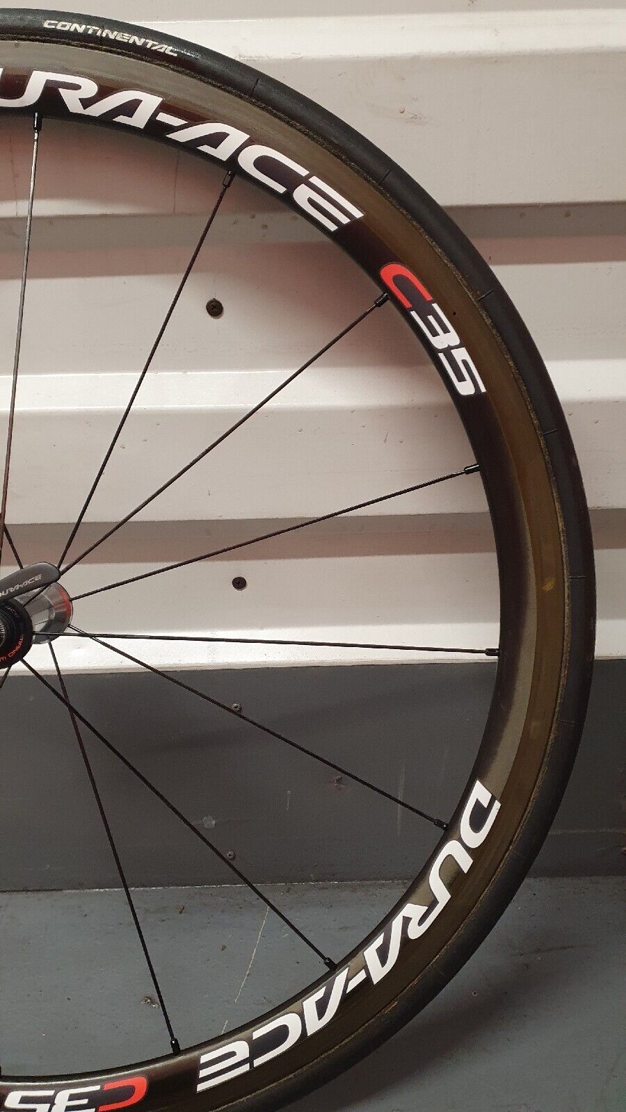 Shimano Dura-Ace Wh-7900 C35 Carbon Tubular Road Racing Wheels - light