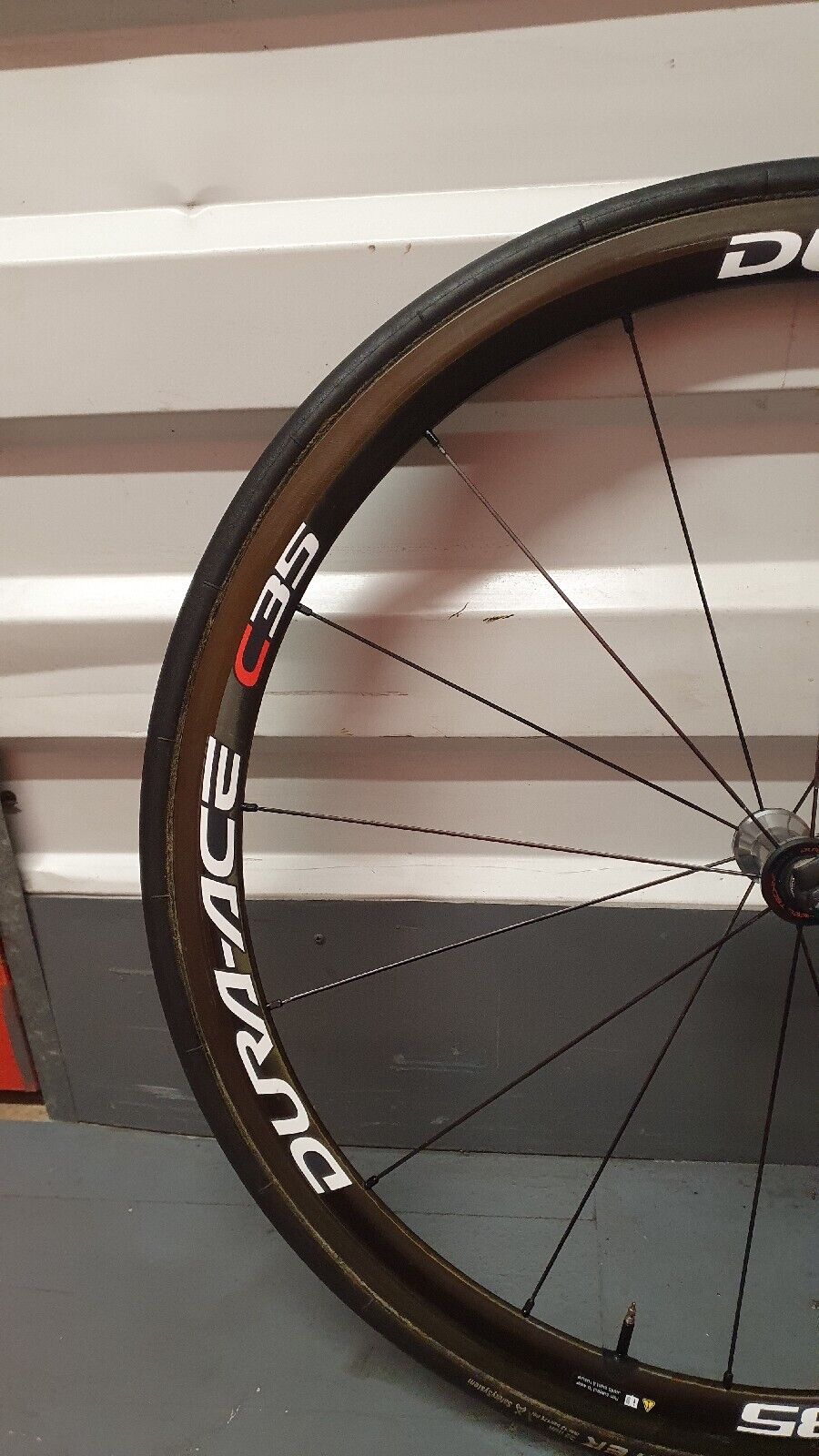 Shimano Dura-Ace Wh-7900 C35 Carbon Tubular Road Racing Wheels - light