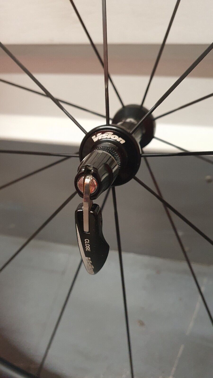 Vision Metron 30 SL Rim Brake Carbon Road Wheelset 700C Tubeless Ready