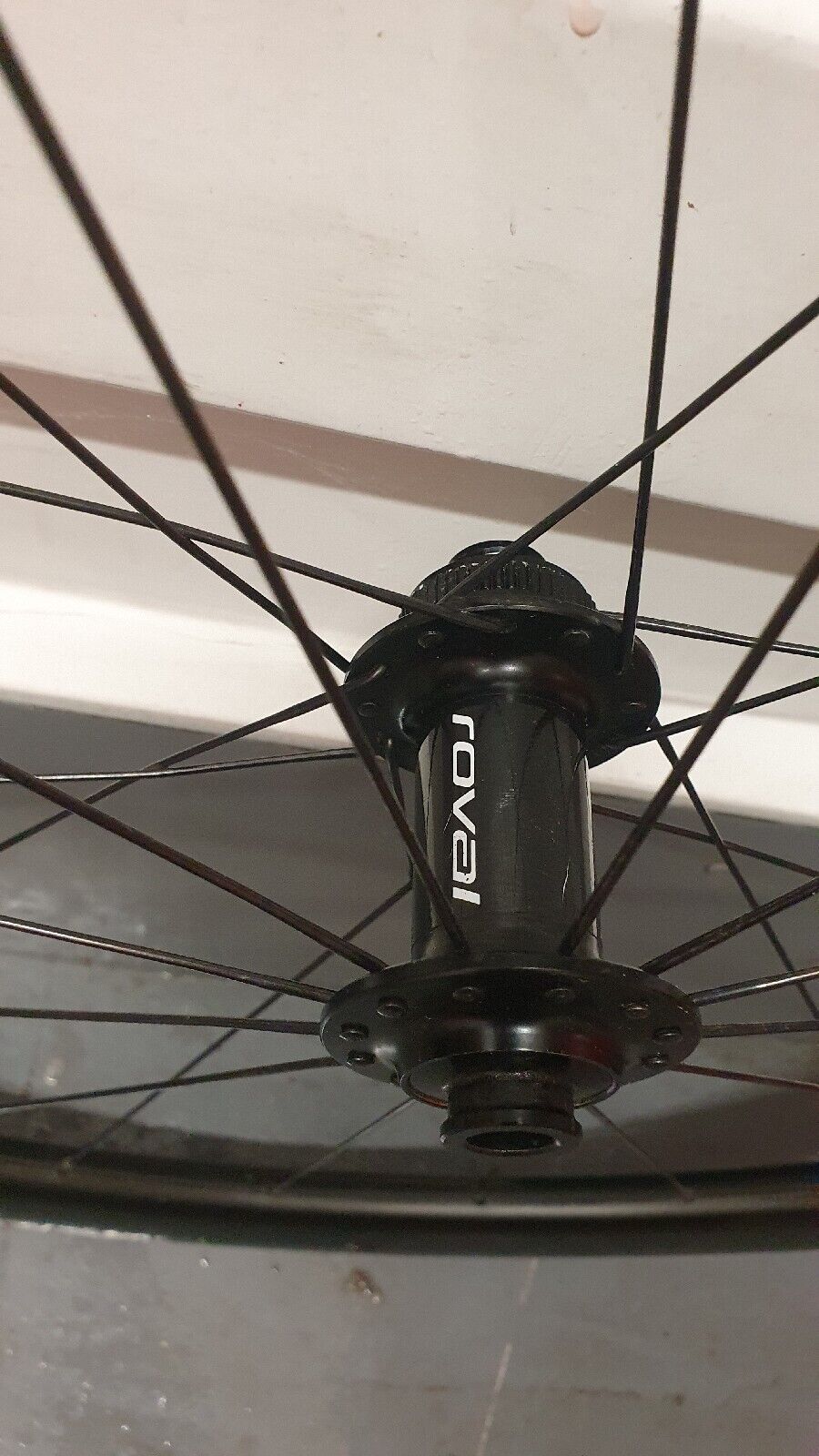 Specialized Roval C38 Carbon Fibre 700c Tubeless Carbon Disc Wheels DT Swiss Hub