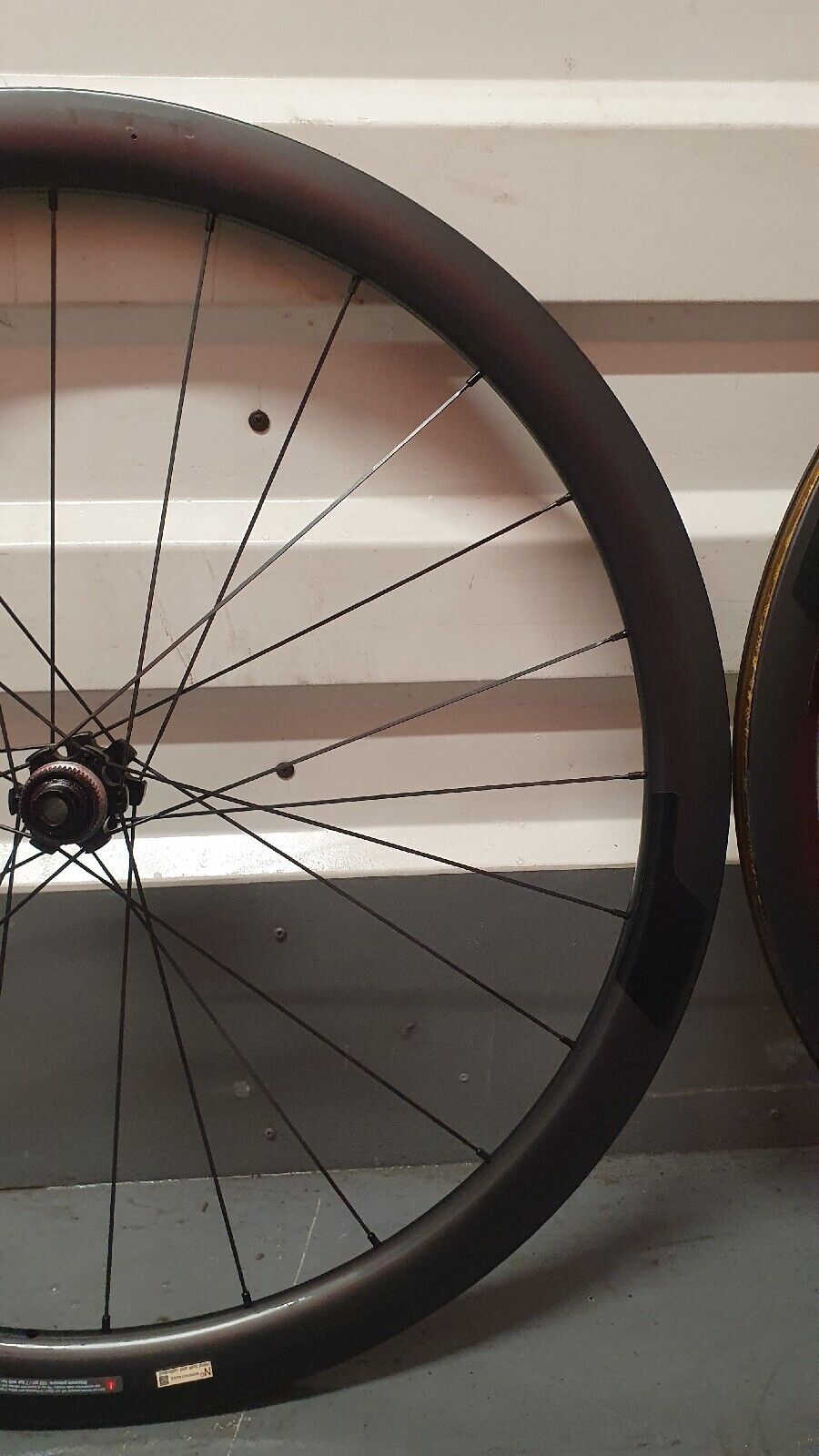 Vision SC 40 Disc Carbon Road Wheelset 700C Tubeless Ready