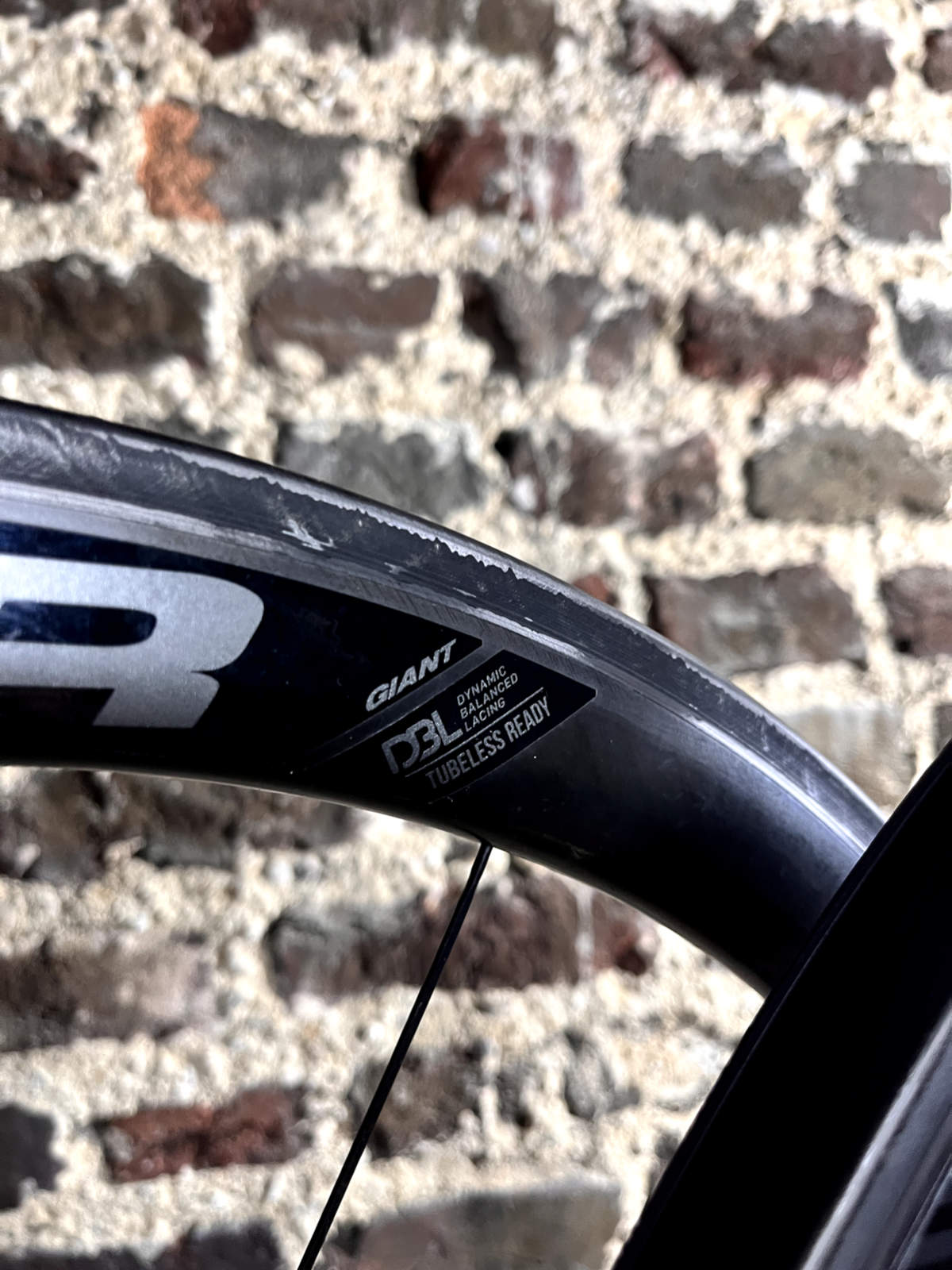 Giant SLR1 Carbon Rim Brake Wheelset 700C