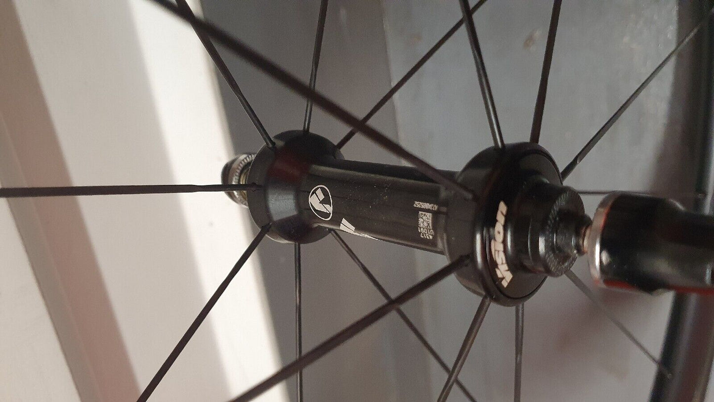Vision Metron 30 SL Rim Brake Carbon Road Wheelset 700C Tubeless Ready