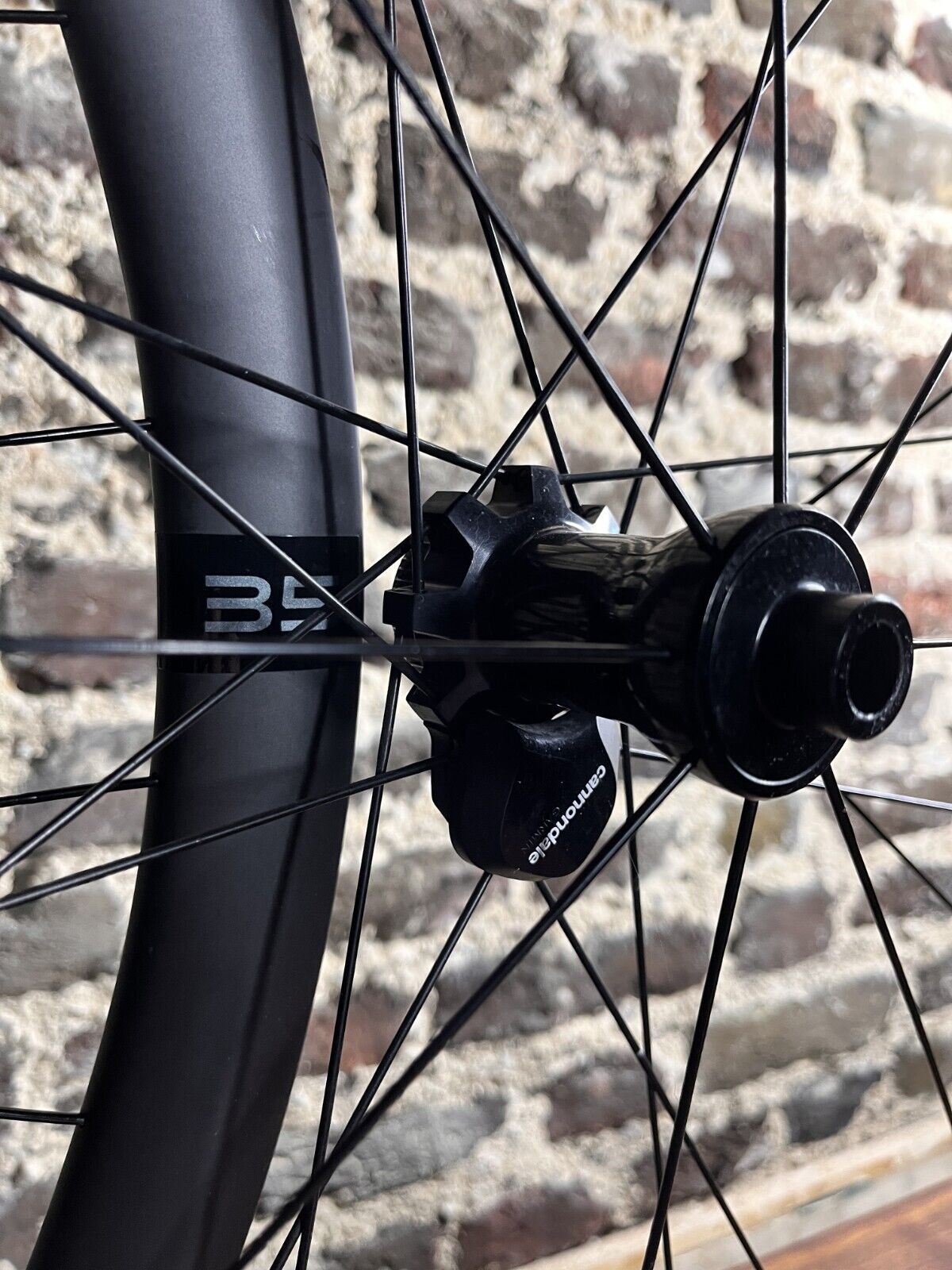 Cannondale Hollowgram HG 35 Carbon Clincher Disc Wheelset