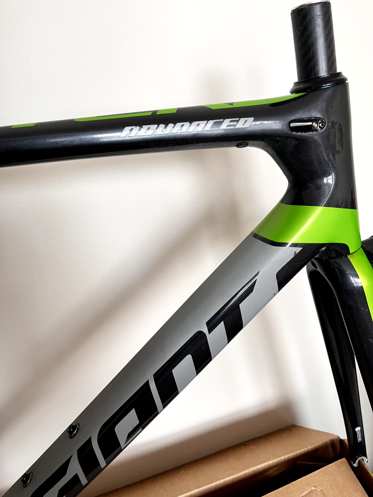 Giant TCR Advanced Pro 1 Medium 54cm Carbon Road Bike Frameset Black Green