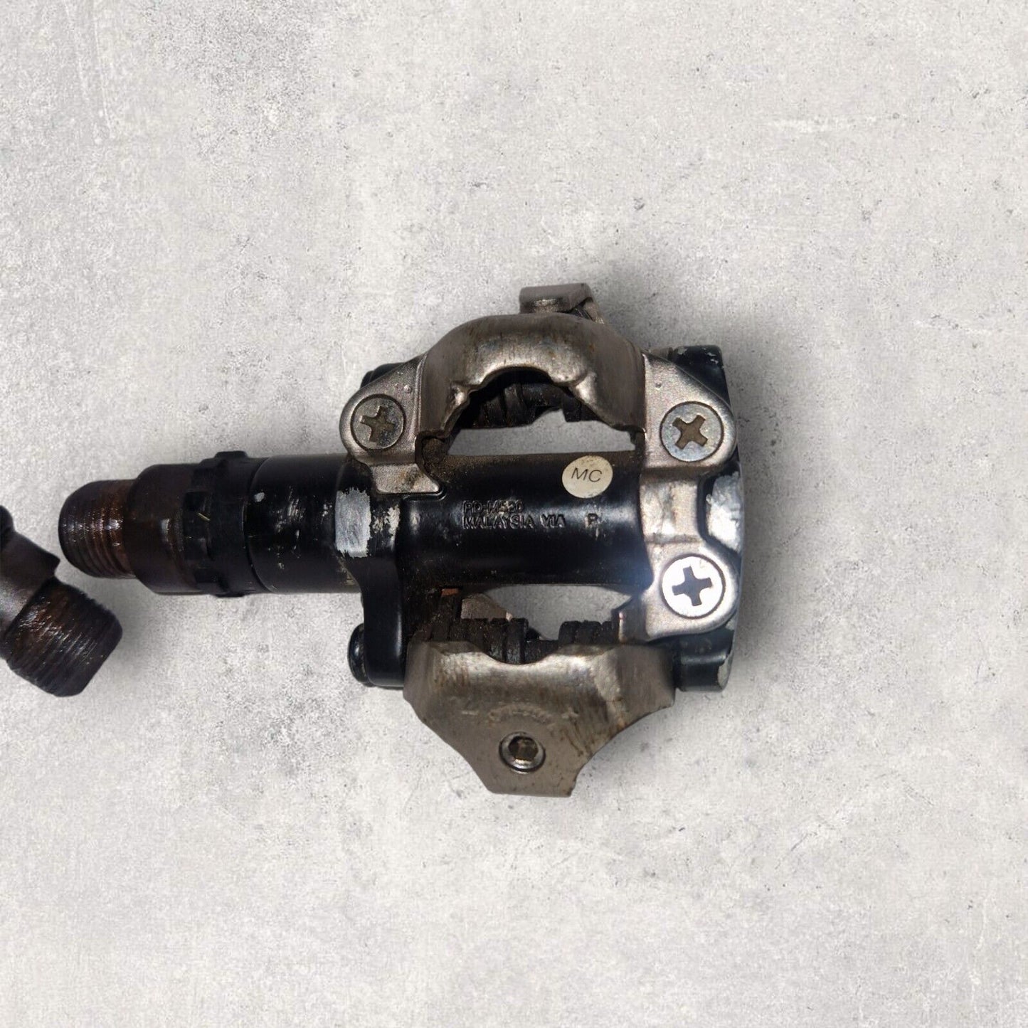 Shimano PD-M520 SPD Clipless Bike Pedals - Black - MTB, Road, Gravel Bike