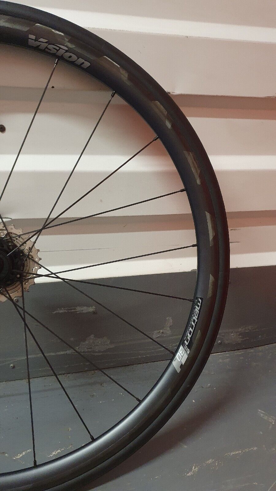 Vision Metron 30 SL Rim Brake Carbon Road Wheelset 700C Tubeless Ready