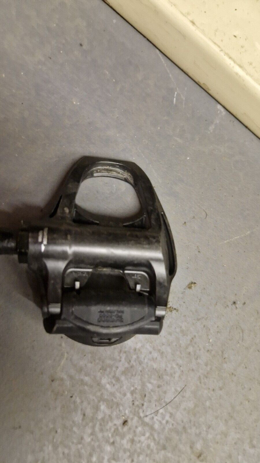 Shimano 105 Road Bike Clipless Pedals PD-5800