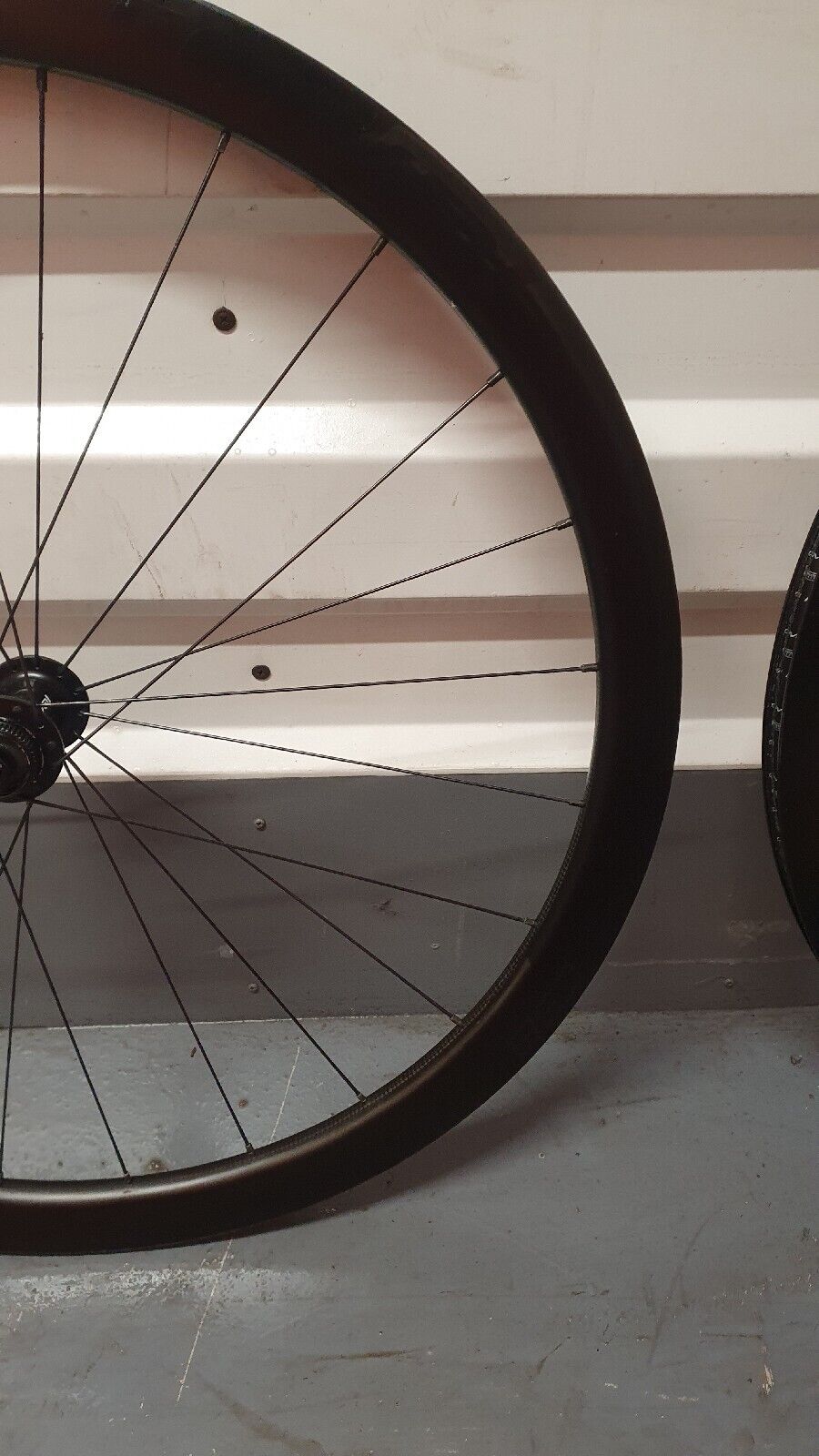 Specialized Roval C38 Carbon Fibre 700c Tubeless Carbon Disc Wheels DT Swiss Hub