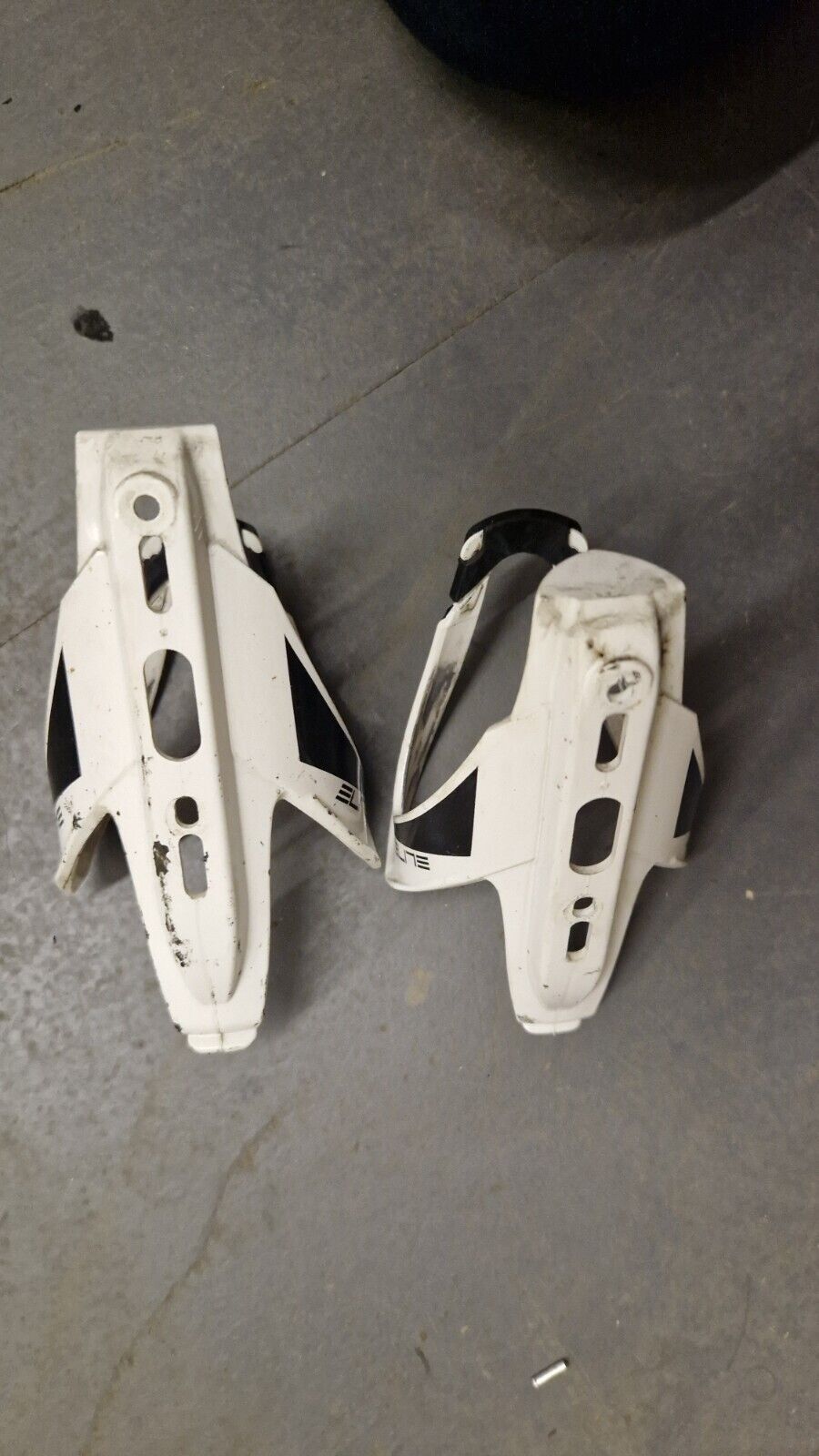 Elite Custom Race Plus Resin Bottle Cage Holder Black / White