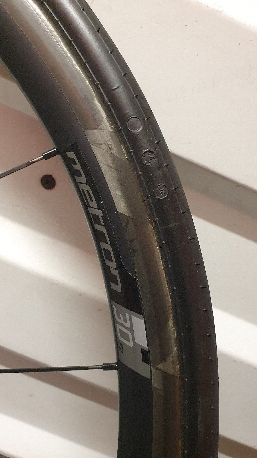 Vision Metron 30 SL Rim Brake Carbon Road Wheelset 700C Tubeless Ready